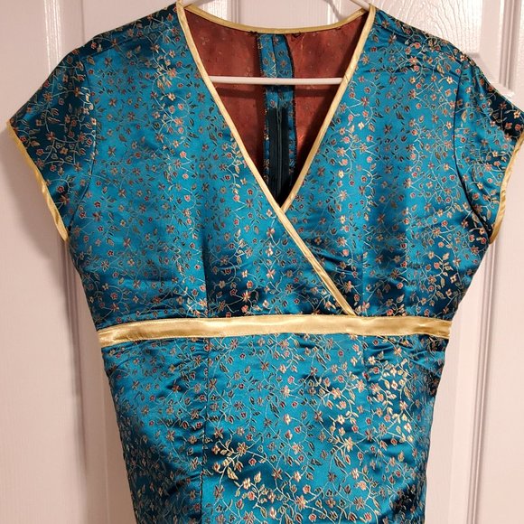 Stunning unique emerald green top - Picture 1 of 2